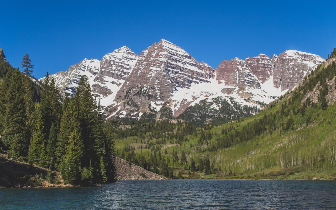 3 Great Fall Trips to Colorado: Aspen, Vail & Denver Private Jet Charters