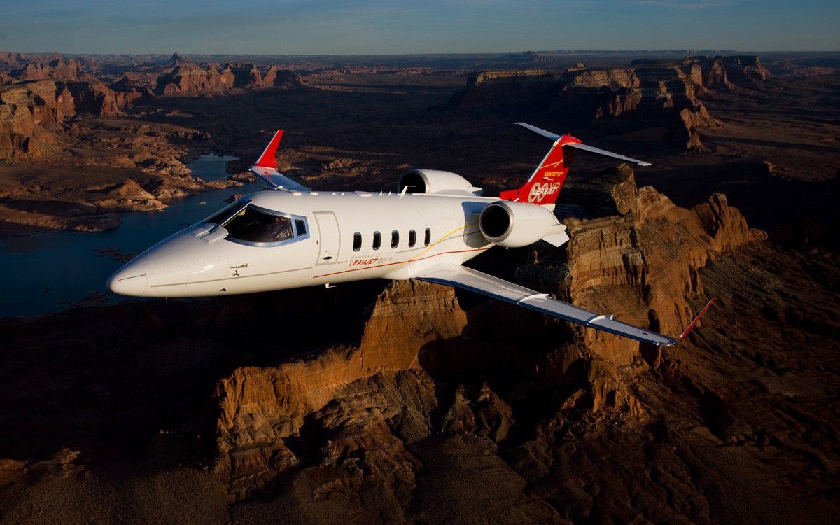 5 Perks You Can Only Get by Chartering a Private Jet [2019 Summer Updates]