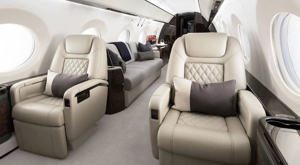 Travel Etiquette You Should Know (Even on a Private Plane)